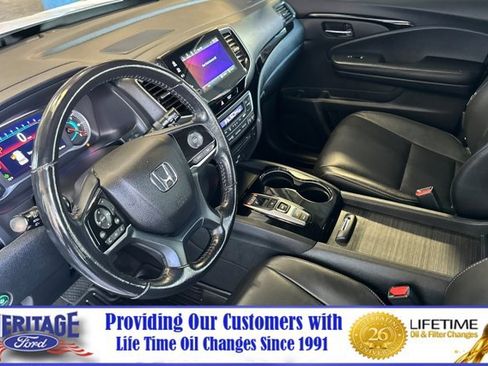 Used 2022 Honda Pilot Touring image 10