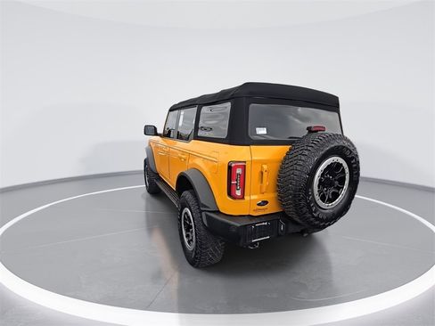 Used 2022 Ford Bronco Outer Banks w/ Sasquatch Package image 7