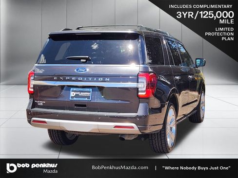 Used 2024 Ford Expedition Platinum AWD/4WD image 25