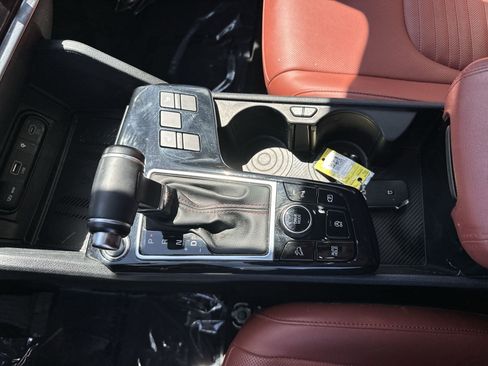 Certified 2024 Kia Sportage SX FWD image 20