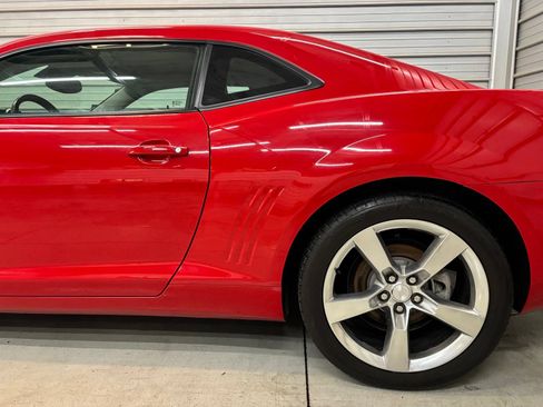 Used 2010 Chevrolet Camaro LT RWD image 6