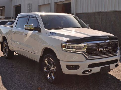 Used 2022 RAM 1500 Limited w/ Body Color Bumper Group image 2