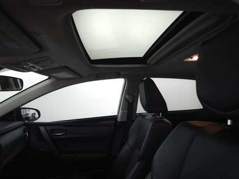 Used 2017 Toyota Corolla SE 50th Anniversary FWD image 6