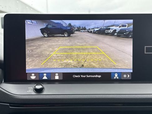 Used 2025 Honda Accord Sport image 8