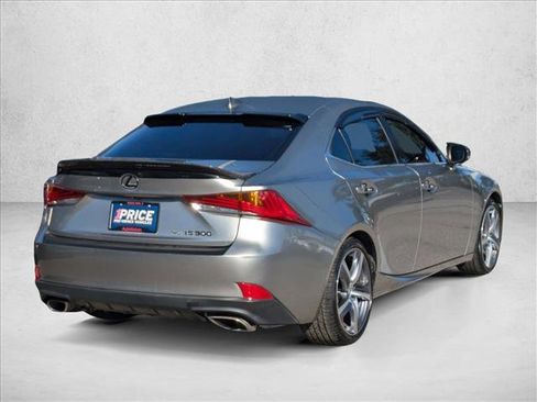 Used 2017 Lexus IS 300 AWD image 5