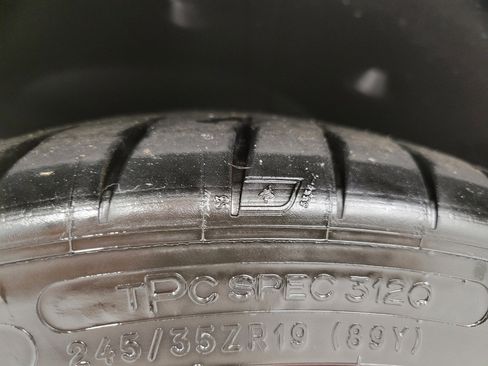 Used 2023 Chevrolet Corvette Stingray Premium Cpe w/ Z51 Performance Package image 5