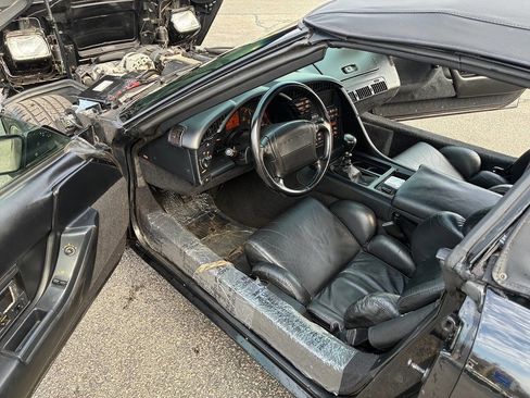 Used 1992 Chevrolet Corvette Convertible image 15