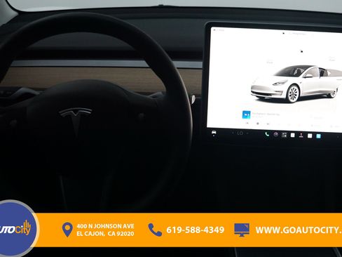 Used 2023 Tesla Model 3 Standard Range RWD image 5