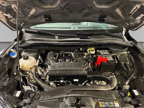 Certified 2025 Ford Escape ST-Line image 15