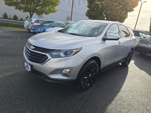 Used 2020 Chevrolet Equinox LT image 8