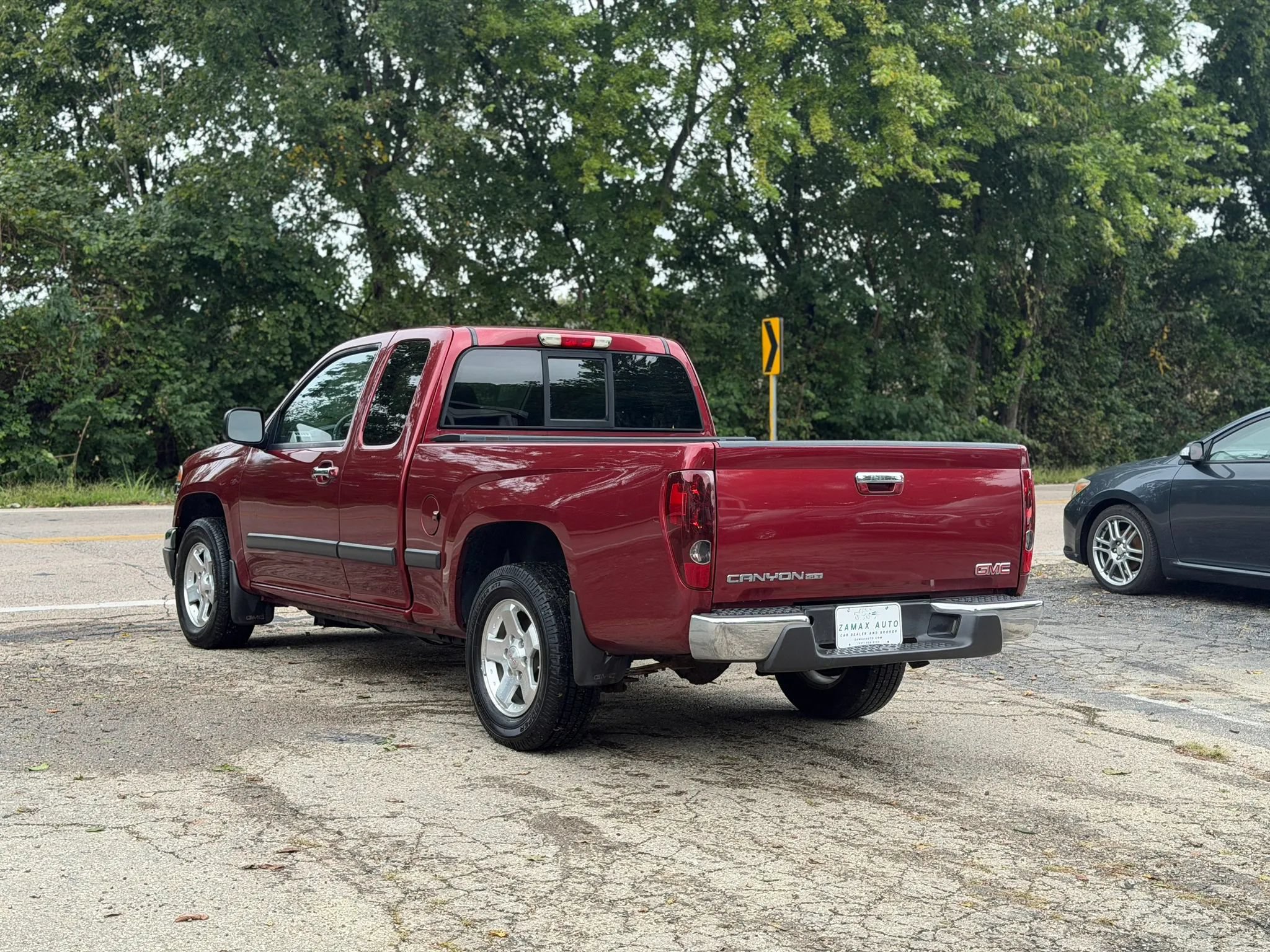 Used 2010 GMC Canyon SLT RWD image 13