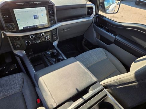 Used 2022 Ford F150 XLT w/ Equipment Group 302A High image 17