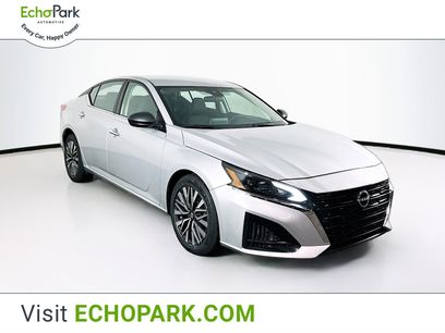 Used 2024 Nissan Altima 2.5 SV