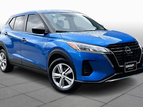 Certified 2024 Nissan Kicks S image 3