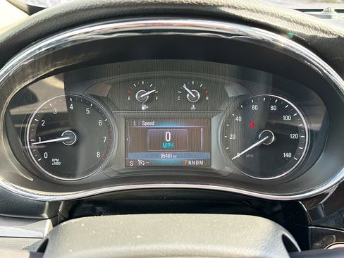 Used 2020 Buick Encore Preferred w/ Safety Package AWD/4WD image 18