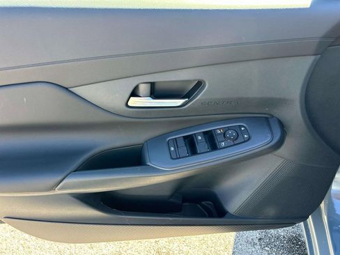 New 2026 Nissan Sentra SV w/ Floor Mat Package FWD image 14