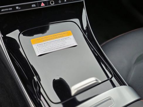 New 2026 Mercedes-Benz C 43 AMG 4MATIC Sedan image 17