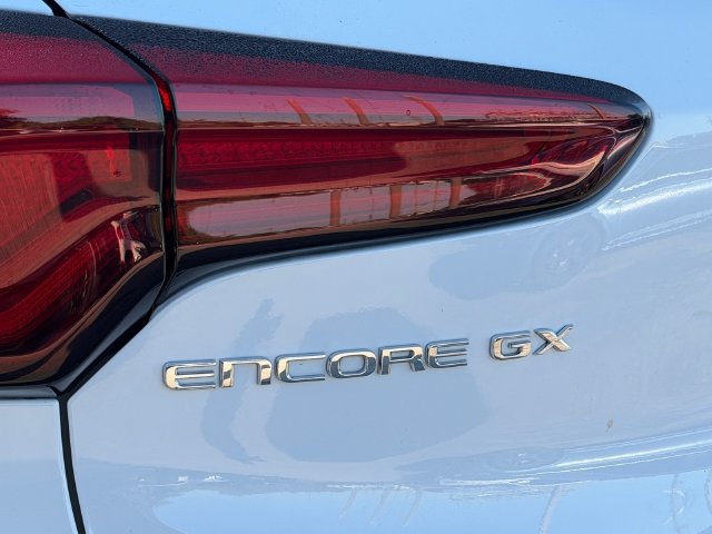 Certified 2024 Buick Encore GX Sport Touring FWD image 10