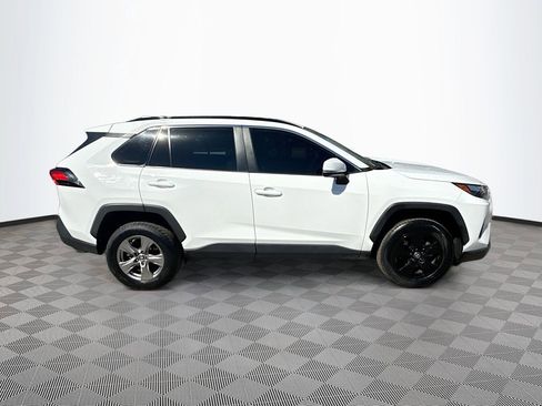 Used 2023 Toyota RAV4 XLE FWD image 5