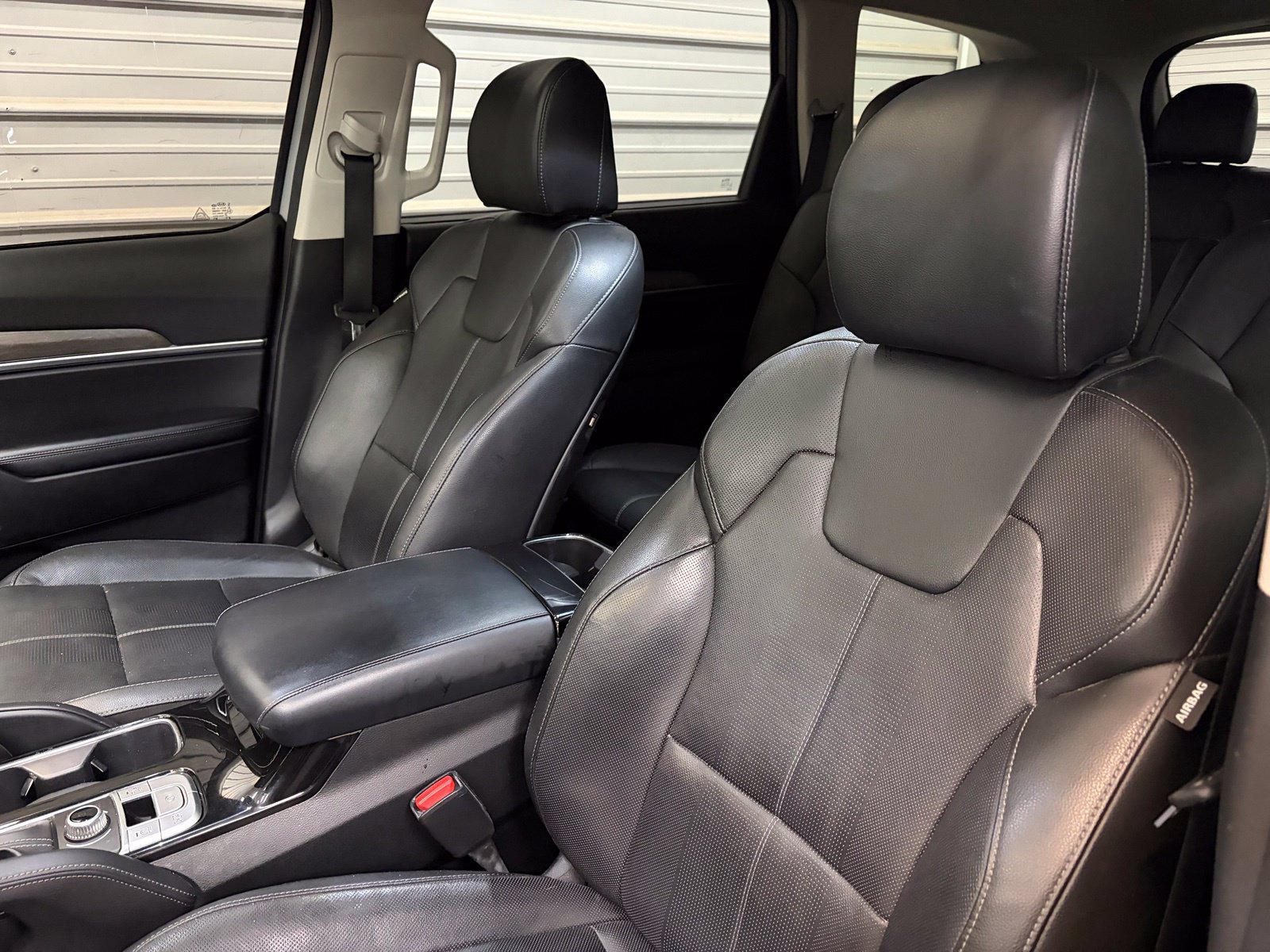 Used 2021 Kia Telluride EX w/ EX Premium Package AWD/4WD image 13