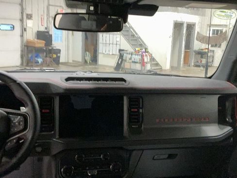 New 2025 Ford Bronco Raptor image 17