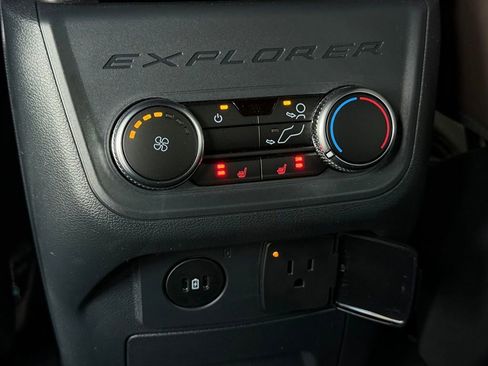 New 2026 Ford Explorer Platinum image 62