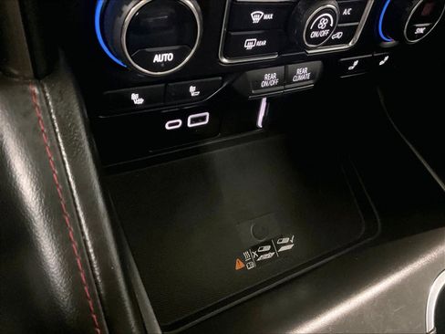 Used 2023 Chevrolet Tahoe RST image 28