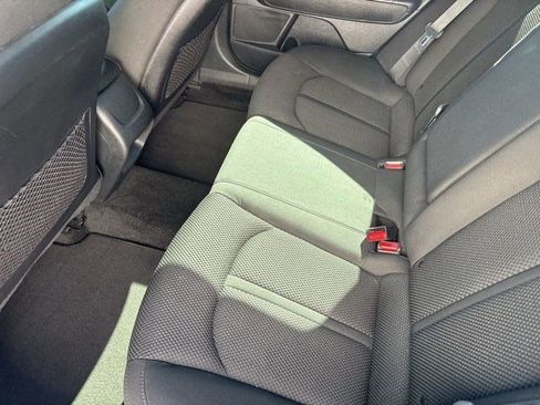 Used 2020 Kia Optima LX image 28