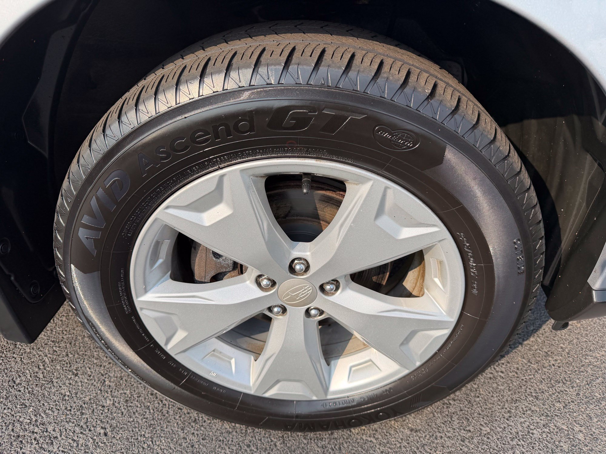 Used 2015 Subaru Forester 2.5i Limited AWD/4WD image 8
