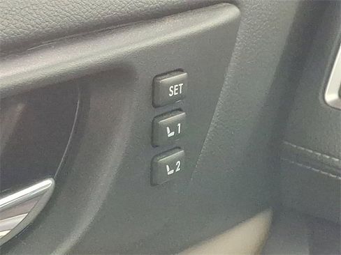 Used 2018 Subaru Legacy 3.6R Limited image 26