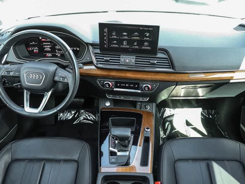 Used 2023 Audi Q5 2.0T Premium Plus w/ Premium Plus Package AWD/4WD image 19