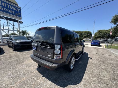 Used 2016 Land Rover LR4 HSE Silver Edition AWD/4WD image 8