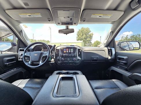 Used 2018 Chevrolet Silverado 1500 LT w/ Texas Edition AWD/4WD image 33