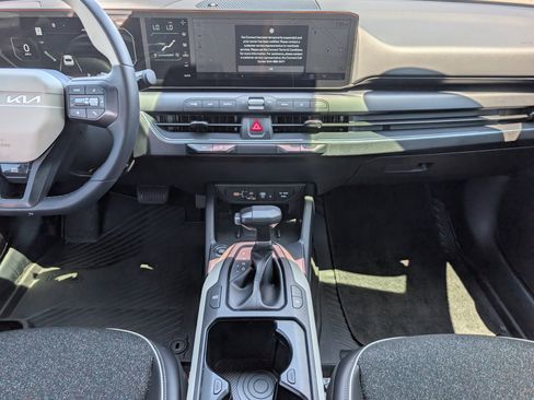 Used 2025 Kia K4 GT-Line w/ GT-Line Sunroof Package FWD image 7