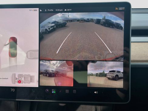 Used 2022 Tesla Model Y Long Range AWD/4WD image 21