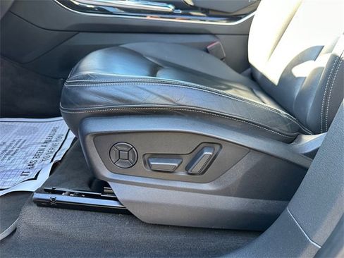 Used 2019 Audi Q8 Premium w/ Convenience Package image 20