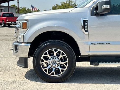 Used 2022 Ford F250 Lariat w/ Lariat Value Package AWD/4WD image 10