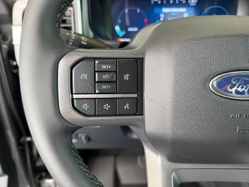 Used 2026 Ford F350 Lariat w/ Tremor Off-Road Package AWD/4WD image 18