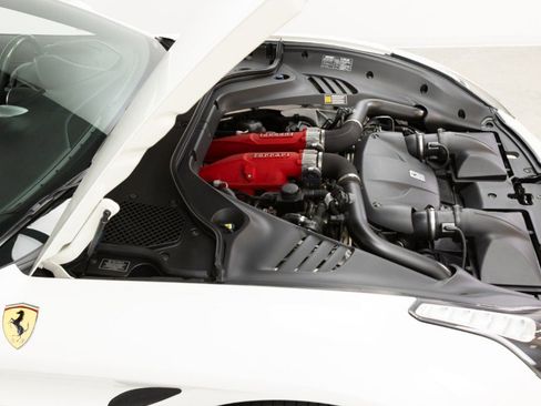 Certified 2016 Ferrari California T image 95