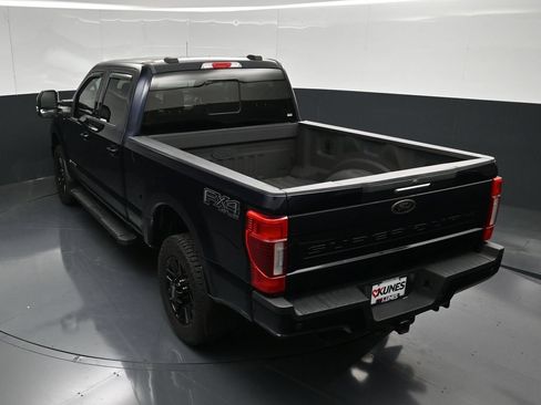 Used 2022 Ford F250 Lariat w/ Black Appearance Package AWD/4WD image 47