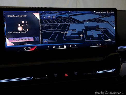 Certified 2024 BMW 530i xDrive w/ Convenience Package image 18