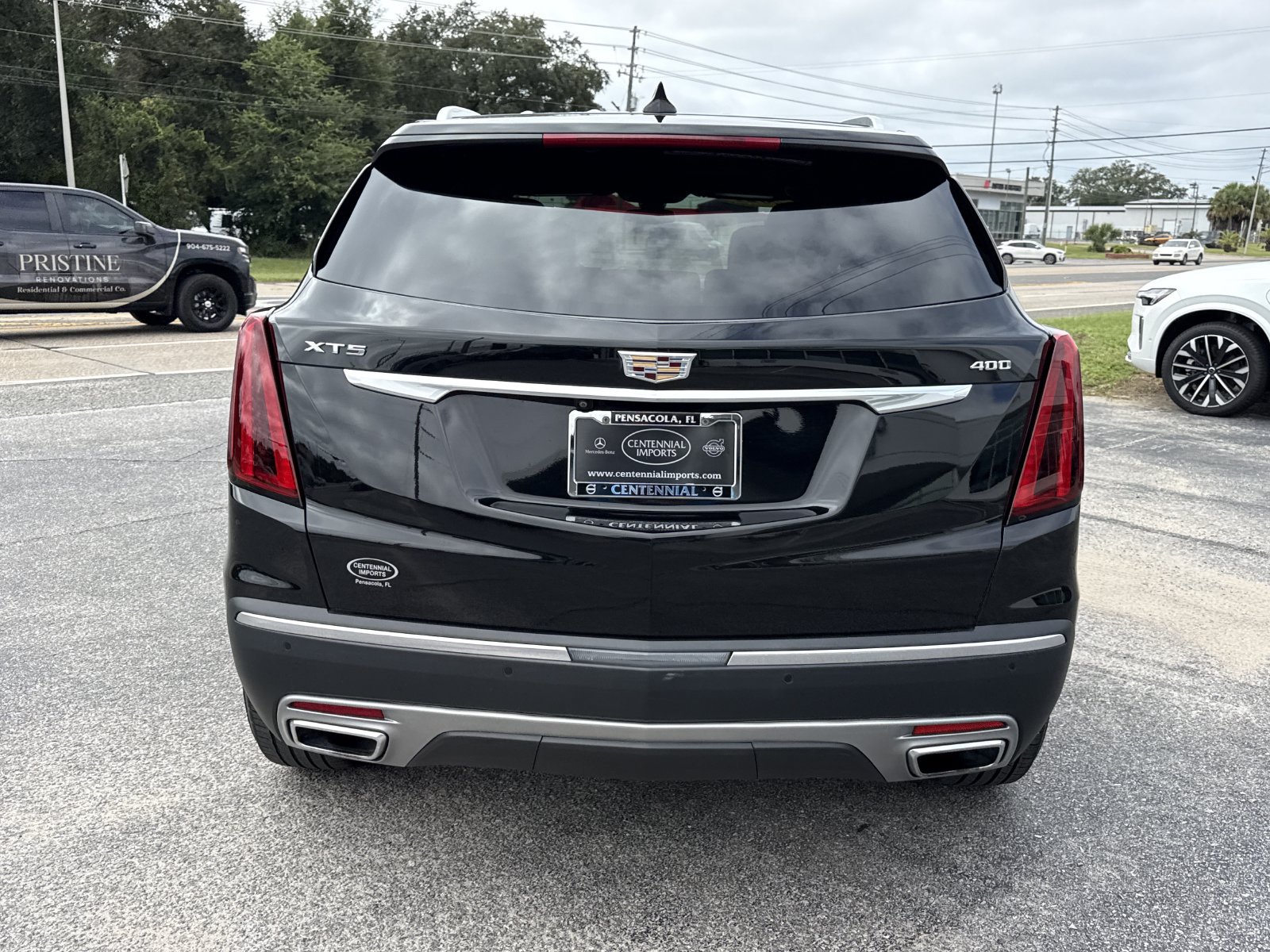 Used 2021 Cadillac XT5 Premium Luxury FWD image 4