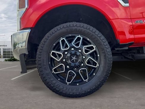 Used 2021 Ford F350 XLT w/ XLT Premium Package AWD/4WD image 10