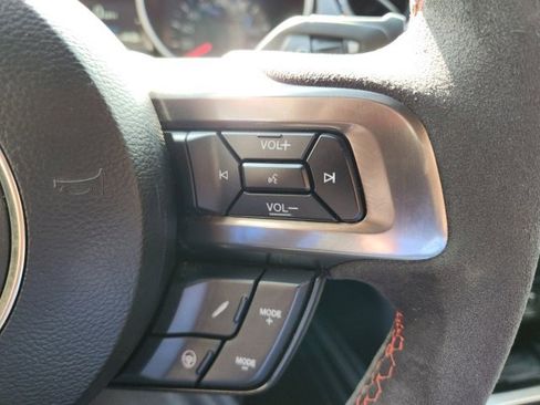 Used 2019 Ford Mustang Shelby GT350 w/ Technology Package image 33