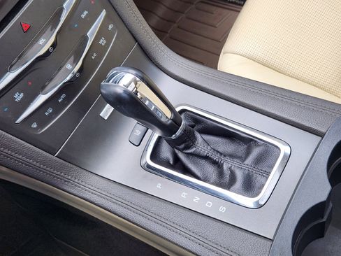 Used 2018 Lincoln MKT AWD w/ Technology Package image 20