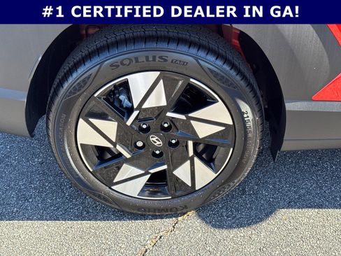 Certified 2025 Hyundai Kona SEL image 17