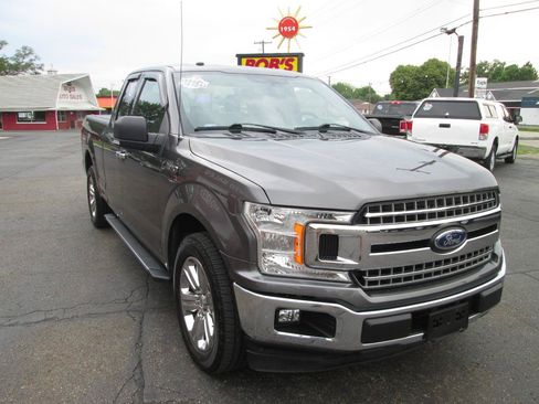 Used 2018 Ford F150 XLT w/ Equipment Group 301A Mid RWD image 10