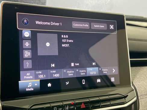 Used 2022 Jeep Compass Latitude image 14