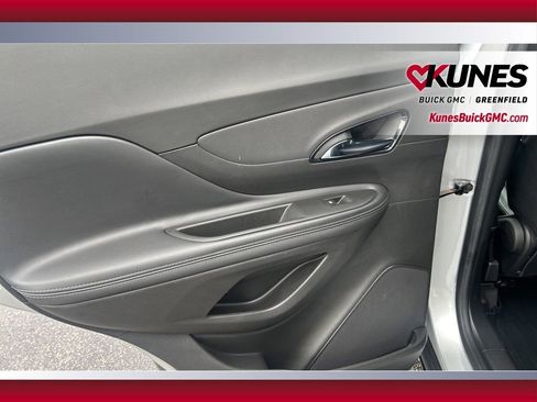 Used 2018 Buick Encore Preferred image 34