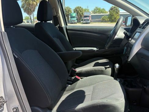 Used 2018 Nissan Versa SV image 16